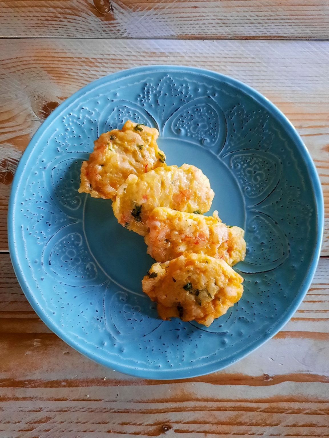 Frittelle di riso cacio e pepe e gamberi rossi Pentole&Pennelli